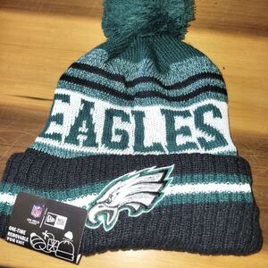 Philadelphia Eagles Knit Pom Beanie
